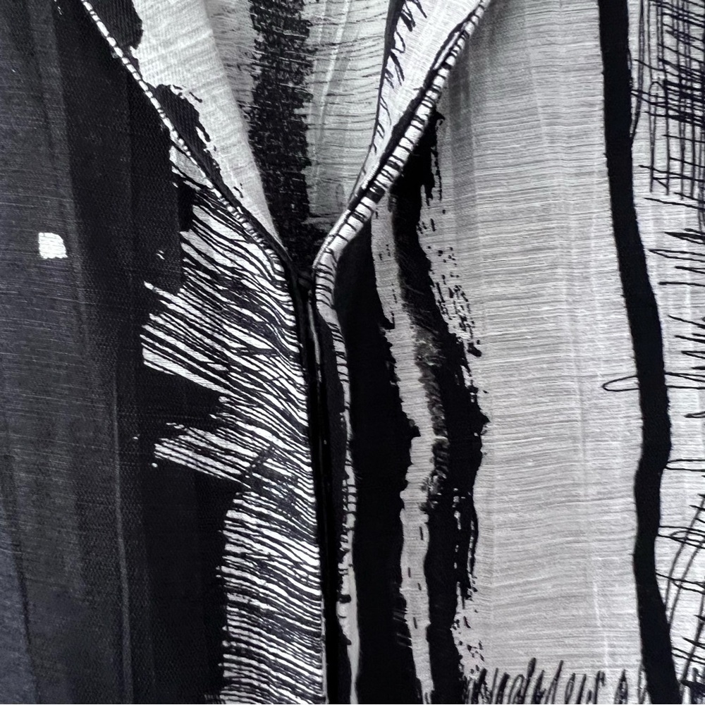 Chicos Linen Abstract Art to Wear Jacket Black and White size XL - Picture 6 of 12